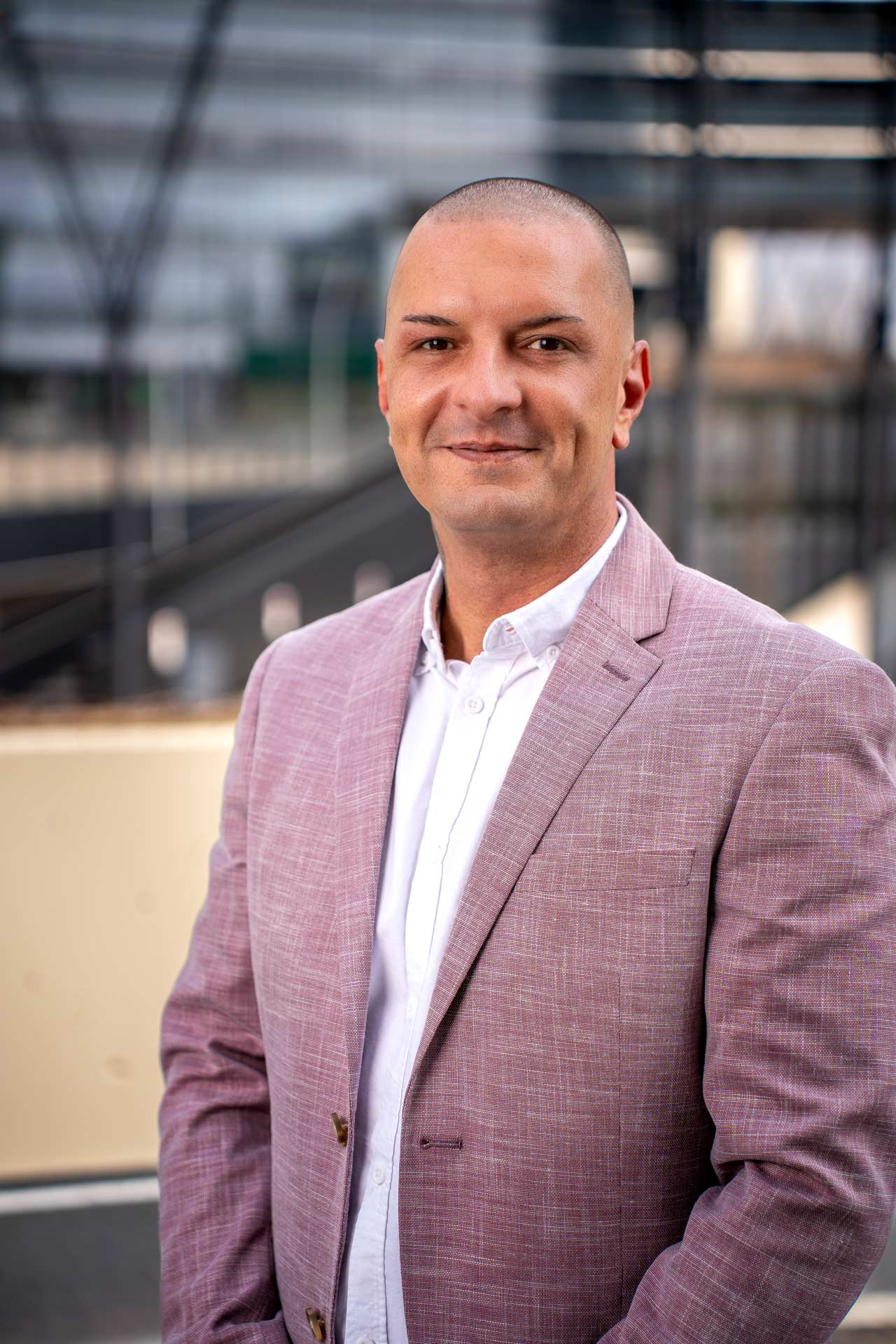 Business-Portrait, aufgenommen beim Kunden vor Ort