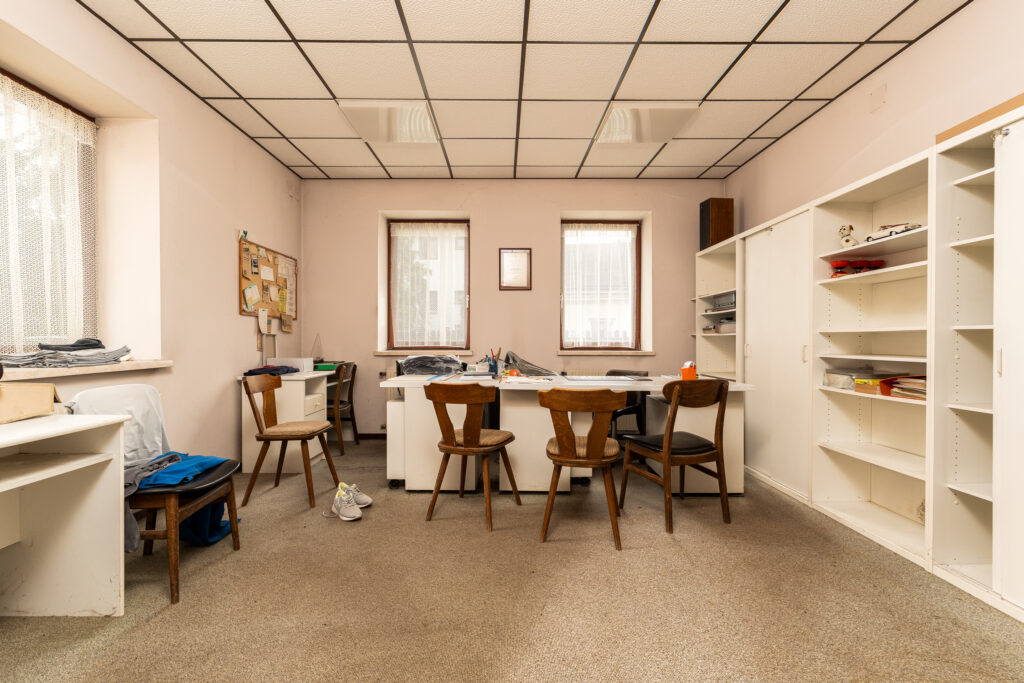 Büro in Wien 1210 vor der Sanierung